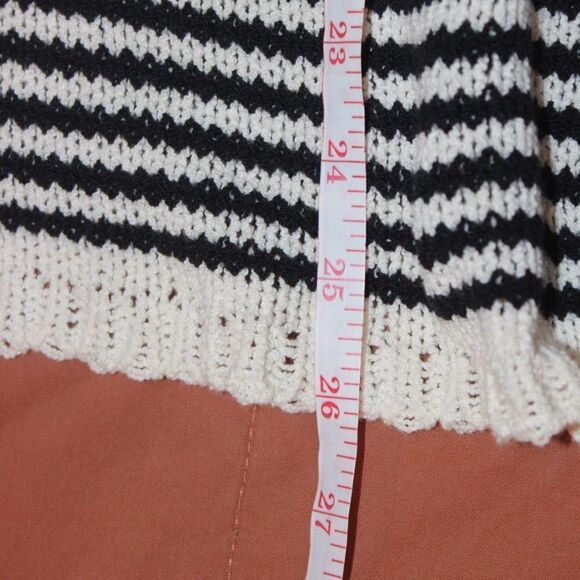 Eileen Fisher Stylish and Cozy Minimalist Striped Black & White Sweater Size XS - Picture 12 of 12